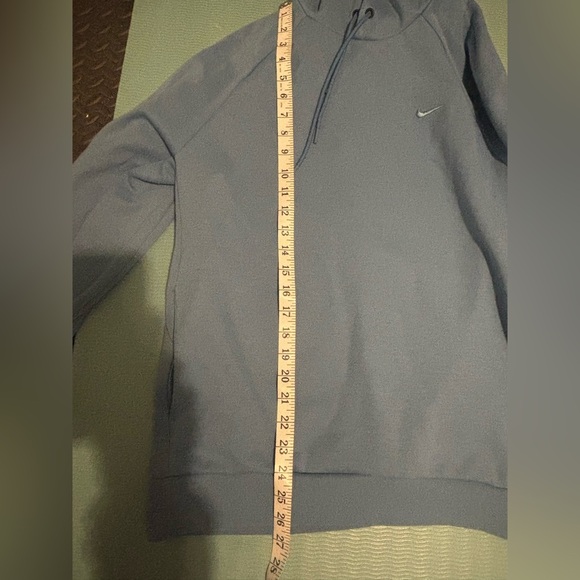 Nike Men's Light Blue ( ageon storm) primary Hoodie dri-fit - size medium - Picture 5 of 5
